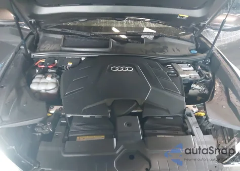 2019 Audi Q8 55 Premium z USA, uszkodzony, nr VIN WA1BVAF10KD010002